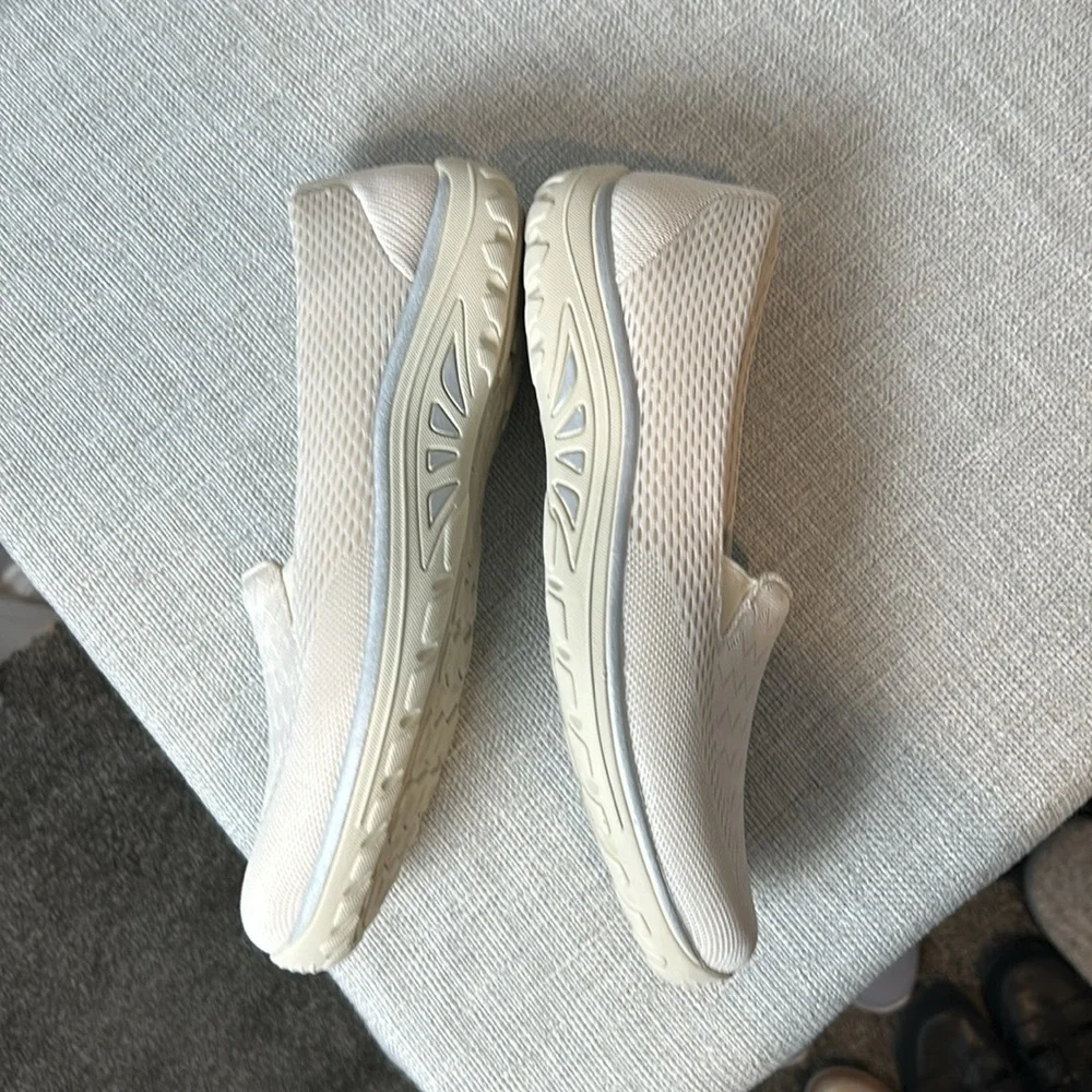 Skechers Women's Reggae Fest - Willows
Size 9 - Picture 10 of 15